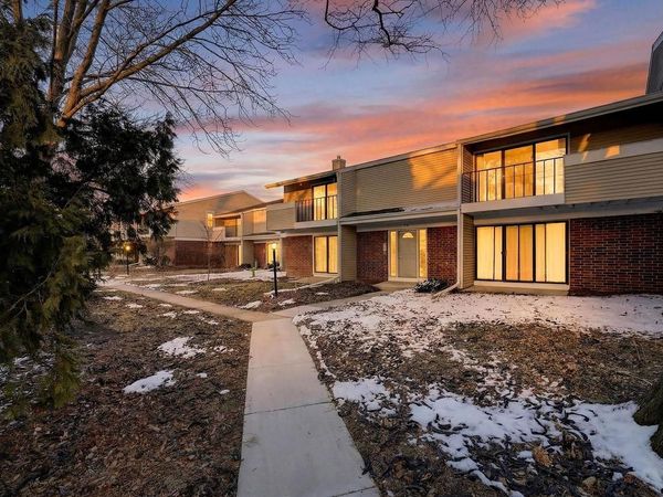 5542 Century Avenue, Unit 4, Middleton, WI 53562