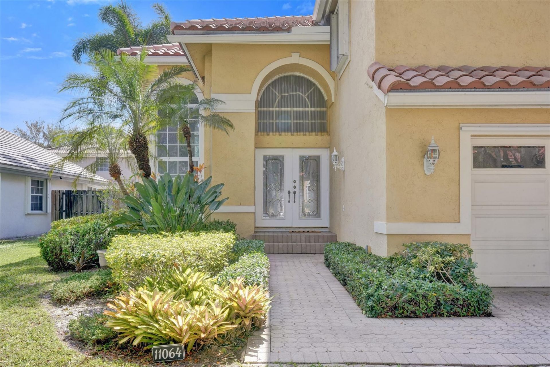 11064 Bismarck Place, Hollywood, FL 33026 Photo