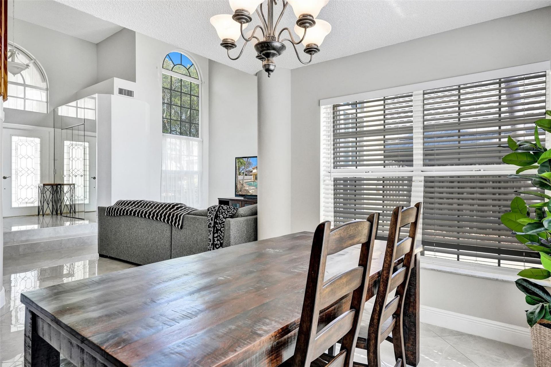 11064 Bismarck Place, Hollywood, FL 33026 Photo