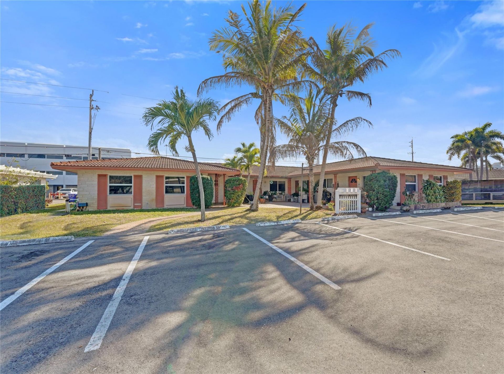 2732 NE 32 Street, Fort Lauderdale, FL 33306 Photo