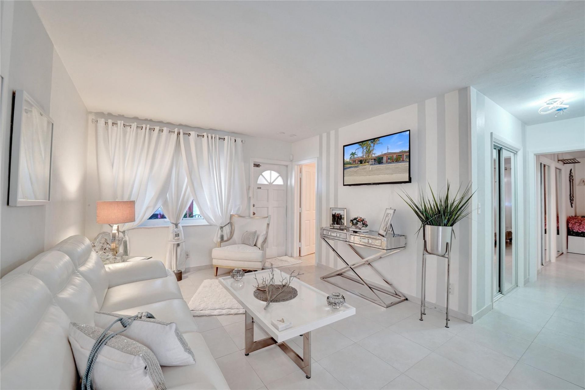 2732 NE 32 Street, Fort Lauderdale, FL 33306 Photo