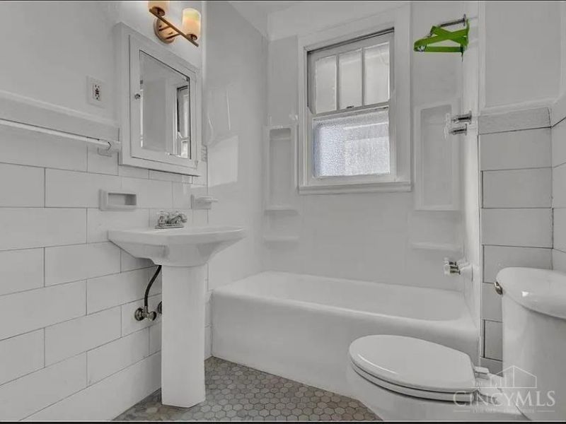 4363 Ridgeview Avenue, Cincinnati, OH 45238 Photo 14