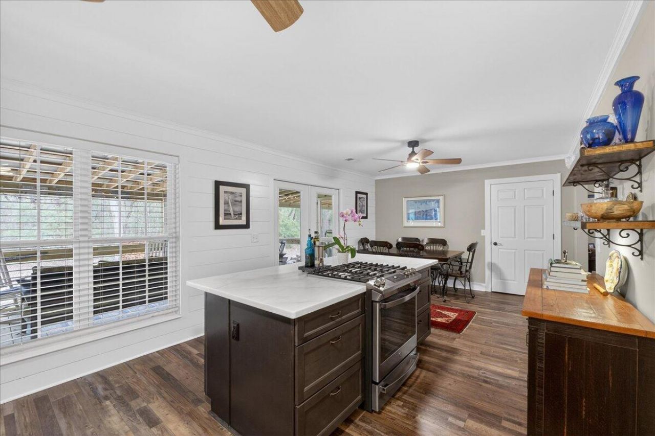 2484 Marina Road Photo 16