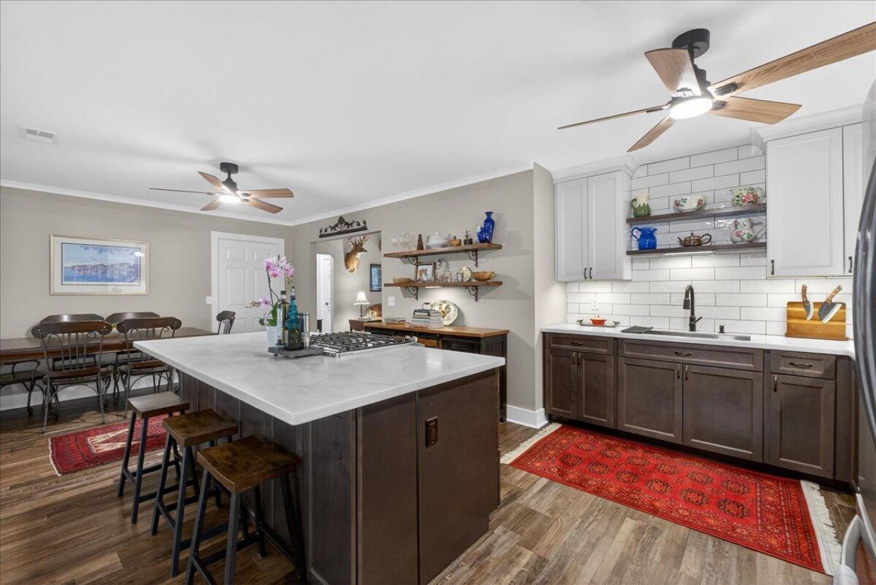 2484 Marina Road Photo 18