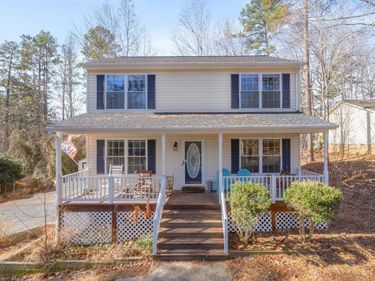 8 DEERPATH RD, PALMYRA, VA 22963