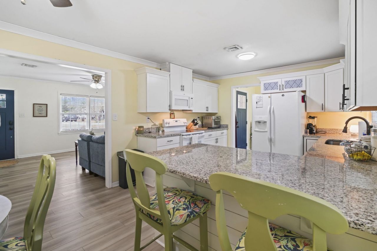 1308 Snowhill Dr.  Photo 11