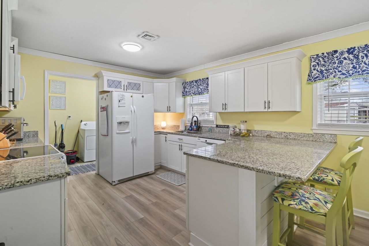 1308 Snowhill Dr.  Photo 12