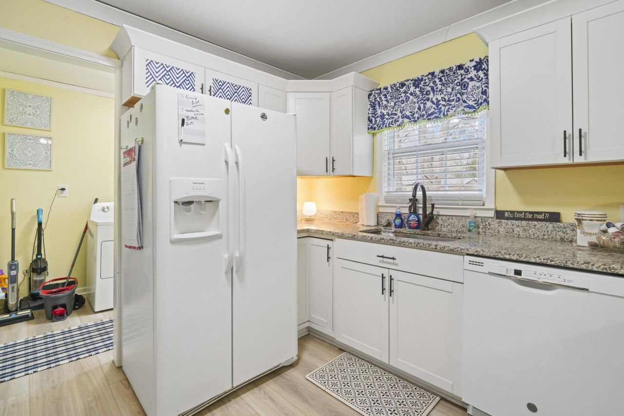 1308 Snowhill Dr.  Photo 17