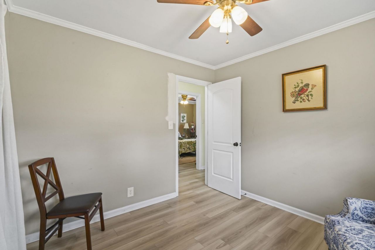 1308 Snowhill Dr.  Photo 28