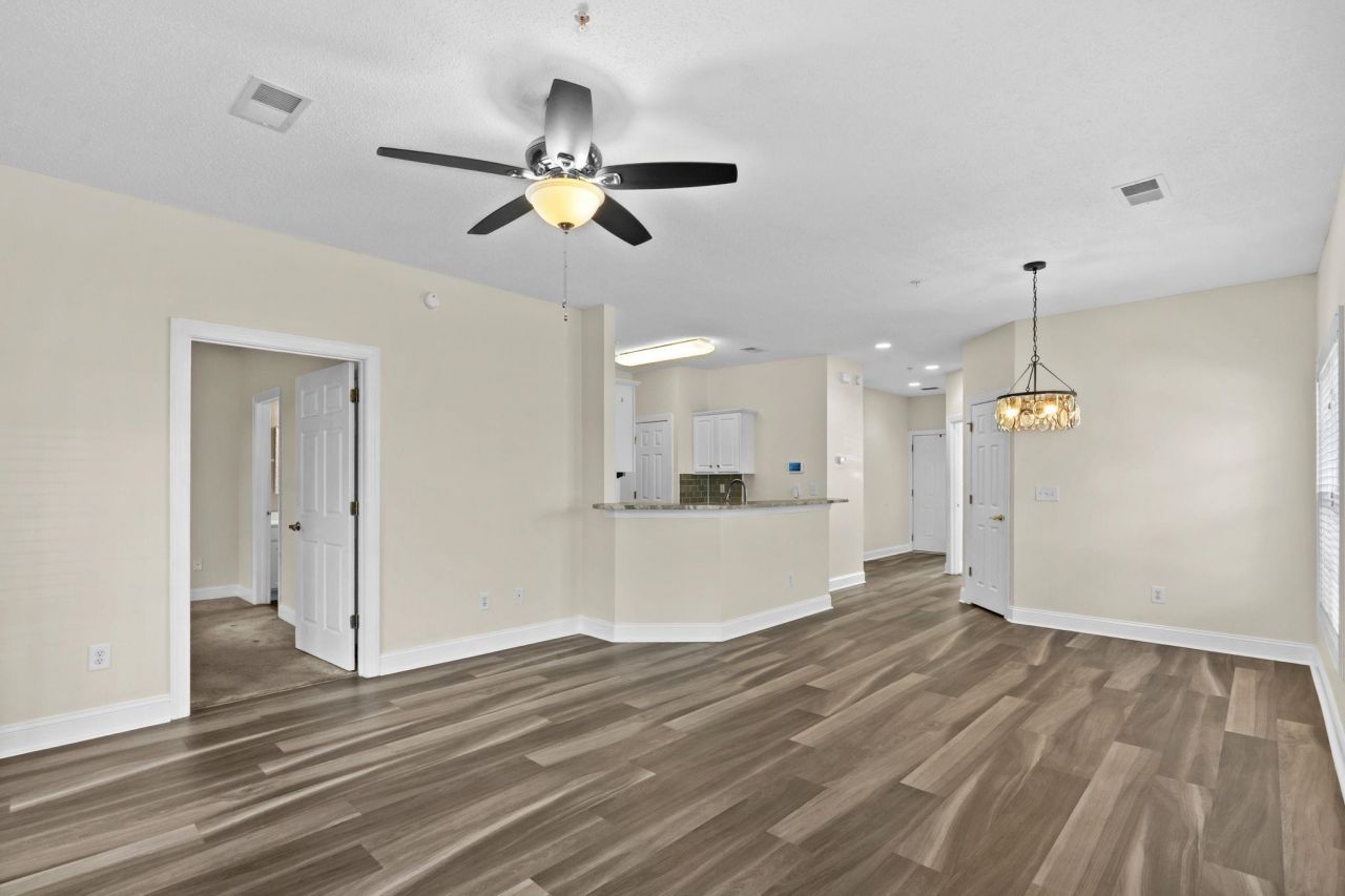 5042 Belleglen Dr.  Photo 10