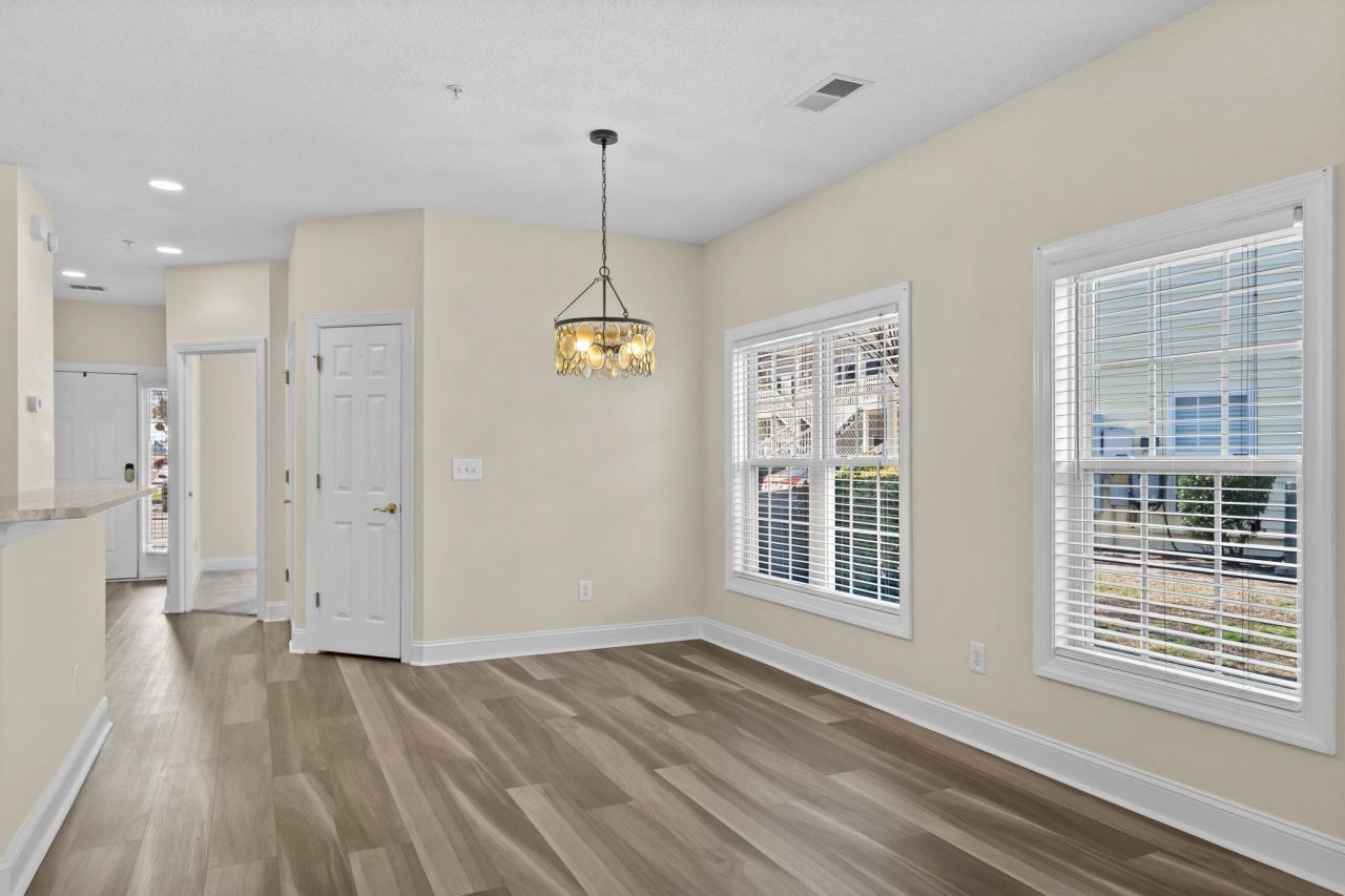 5042 Belleglen Dr.  Photo 11