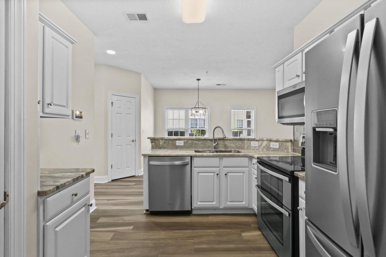 5042 Belleglen Dr.  Photo 15