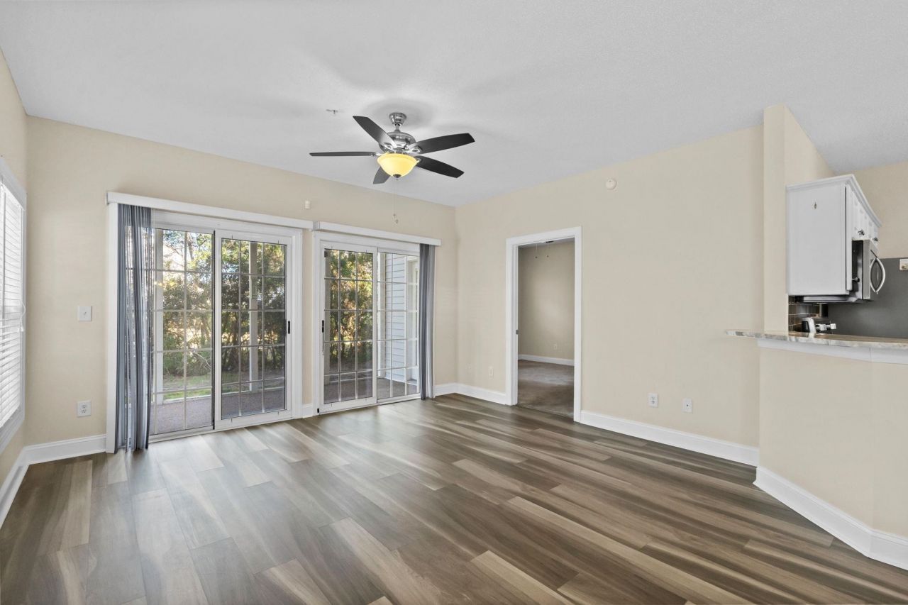 5042 Belleglen Dr.  Photo 7