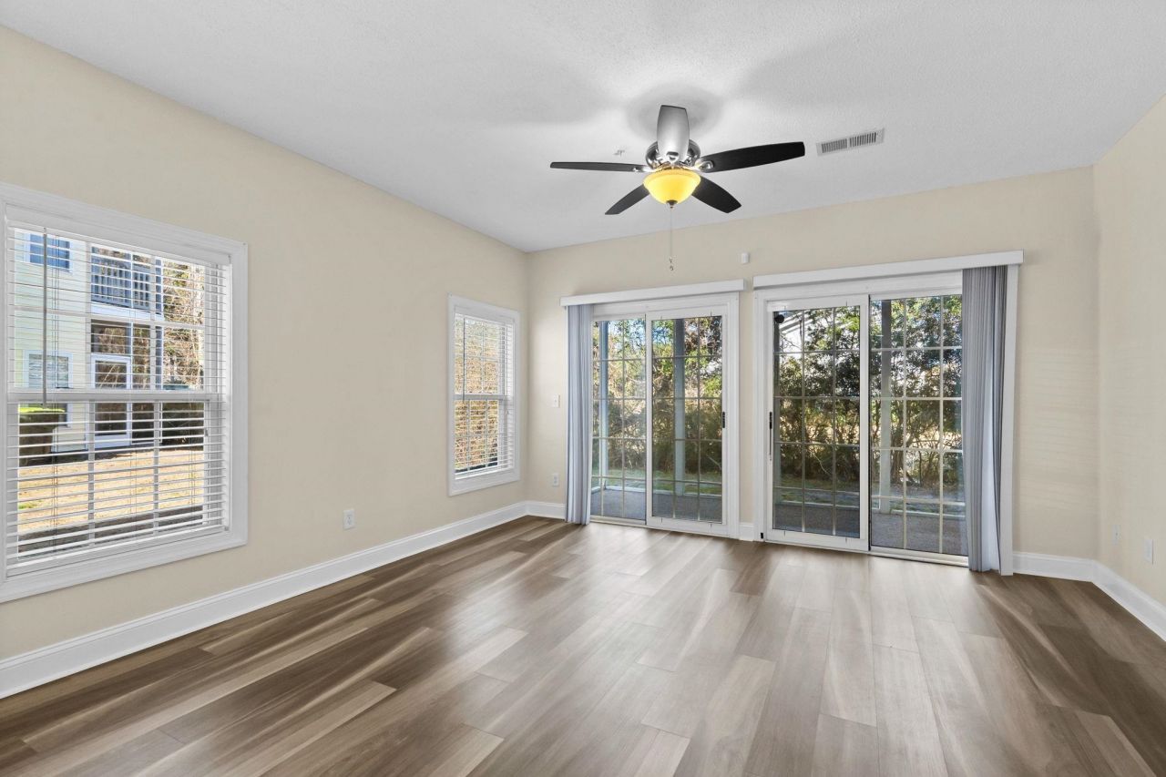 5042 Belleglen Dr.  Photo 8