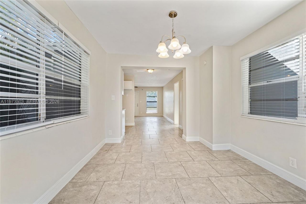 4721 NW 12th St, Lauderhill, FL 33313 Photo