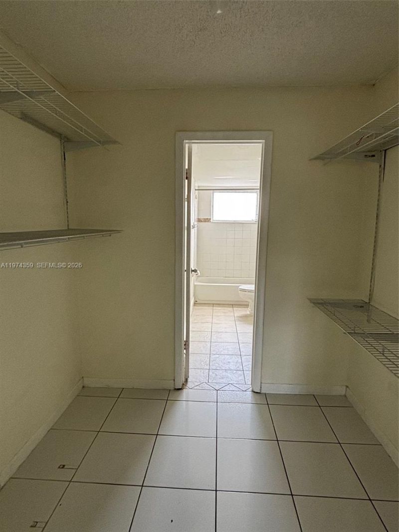 210 NW 87th Ave, Unit L219, Miami, FL 33172 Photo