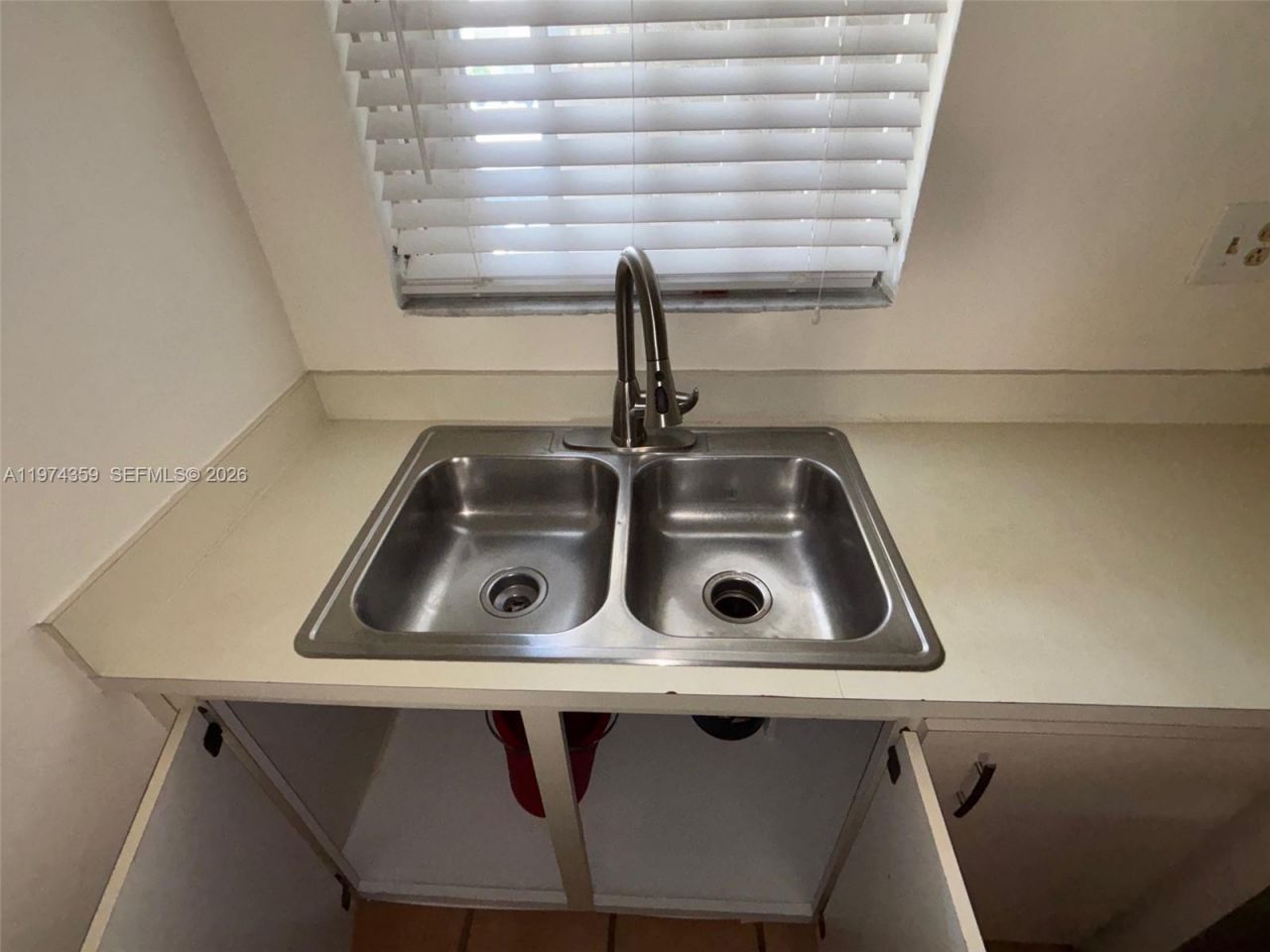 210 NW 87th Ave, Unit L219, Miami, FL 33172 Photo