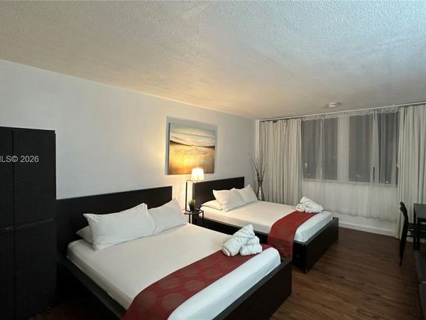 19201 Collins Ave, Unit 1029, Sunny Isles Beach, FL 33160