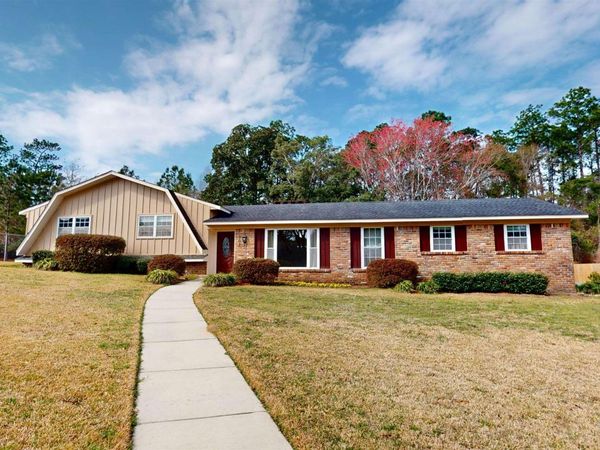 101 Chase Drive, Saraland, AL 36571