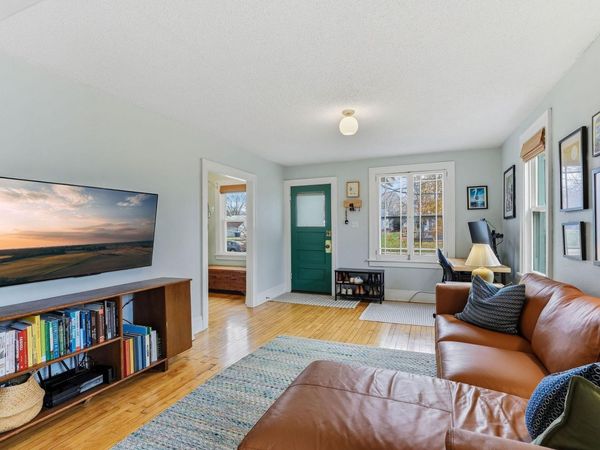 5234 40th Avenue S, Minneapolis, MN 55417