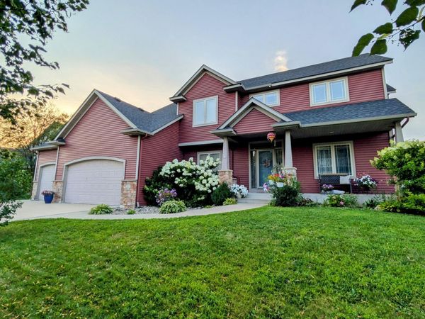 3411 Tralee Lane NE, Rochester, MN 55906