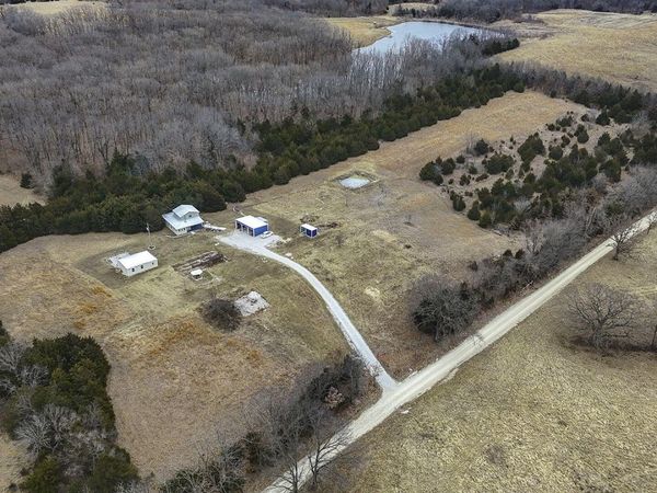 118 Co Rd 131 , Higbee, MO 65257