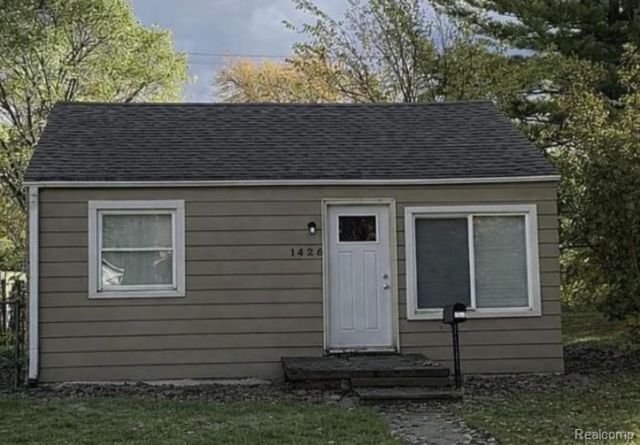 1425 Cypress Street , Saginaw, MI 48602 Main Photo