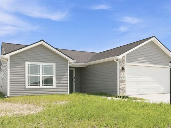 5140 Mountain Sky Cove, Fort Wayne, IN 46818