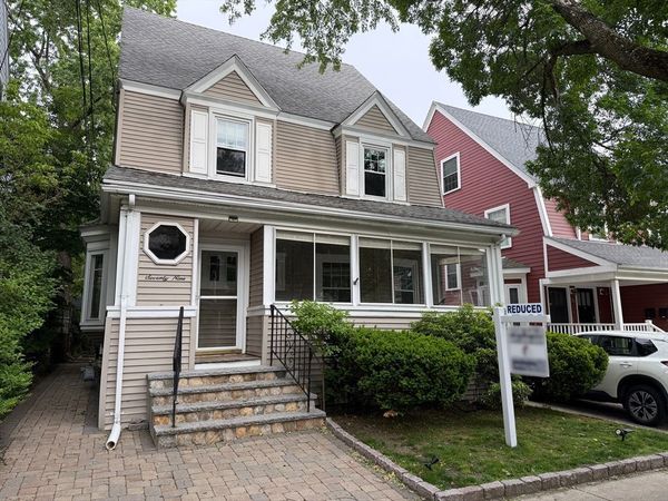 79 Willow Ave, Somerville, MA 02144