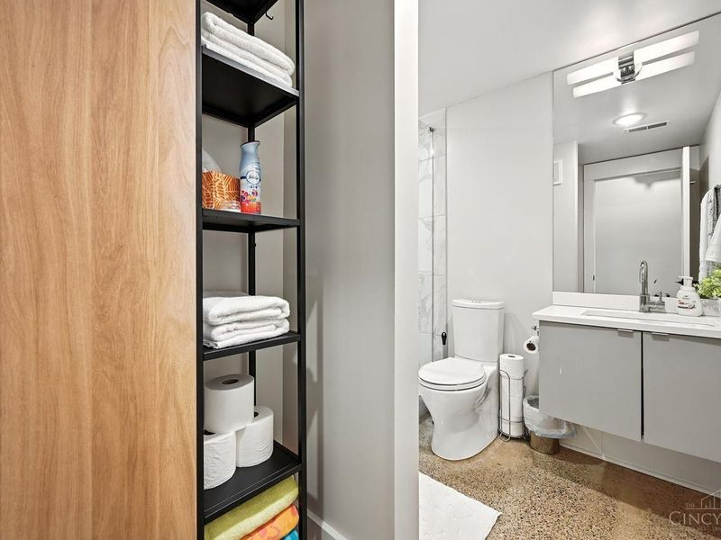 1328 Republic Street, Unit 101, Cincinnati, OH 45202 Photo 17