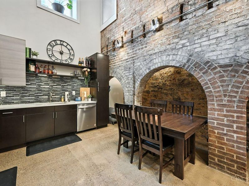 1328 Republic Street, Unit 101, Cincinnati, OH 45202 Photo 7