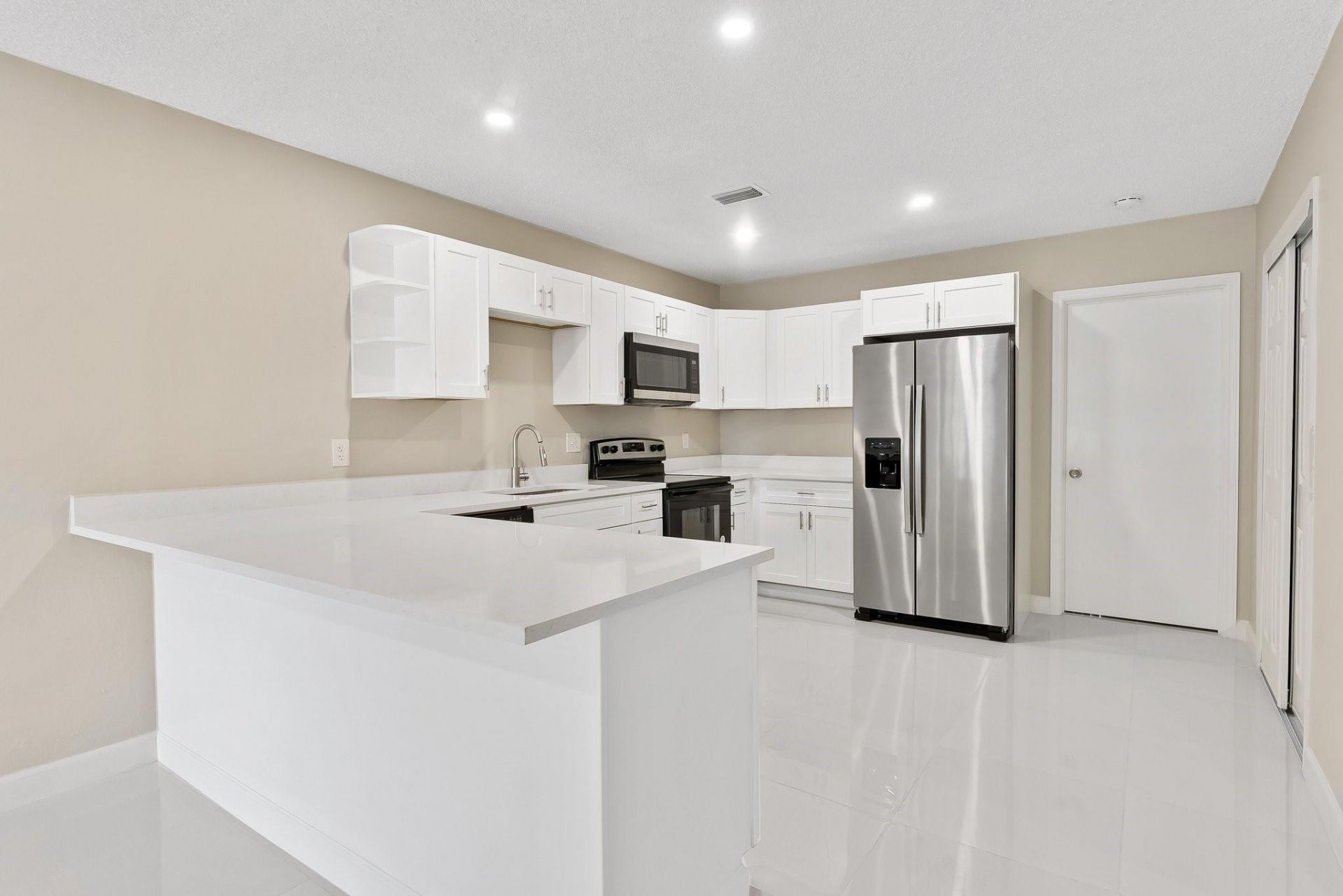 3580 NW 110th Avenue, Unit B, Coral Springs, FL 33065 Photo