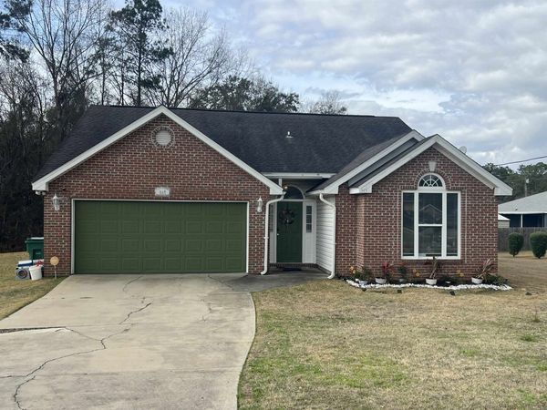 545 Slash Circle , Midway, FL 32343