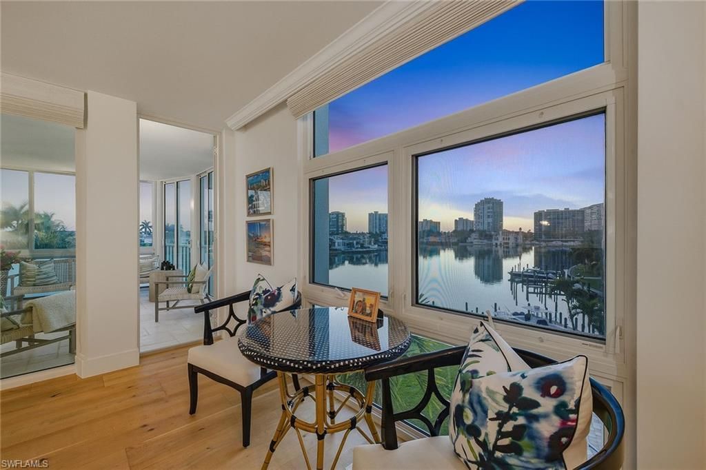 400 Park Shore Dr, Unit 400, Naples, FL 34103 Photo