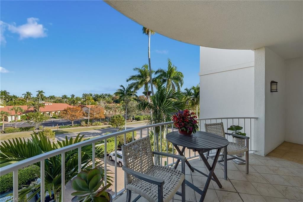 400 Park Shore Dr, Unit 400, Naples, FL 34103 Photo