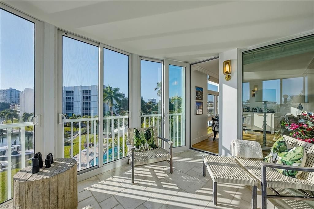 400 Park Shore Dr, Unit 400, Naples, FL 34103 Photo