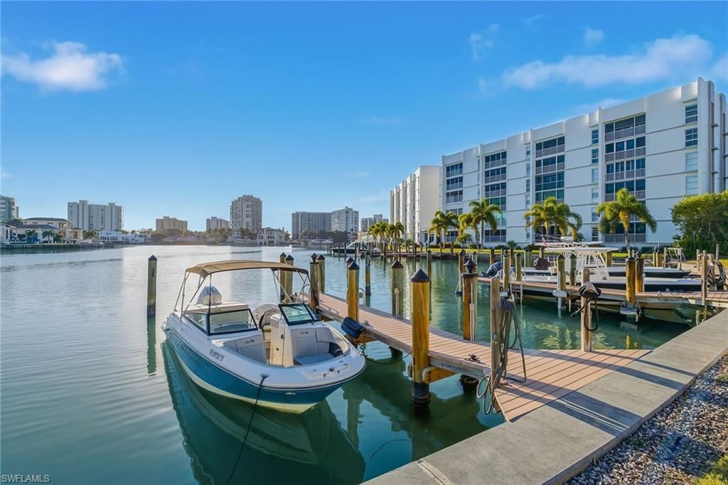 400 Park Shore Dr, Unit 400, Naples, FL 34103 Photo