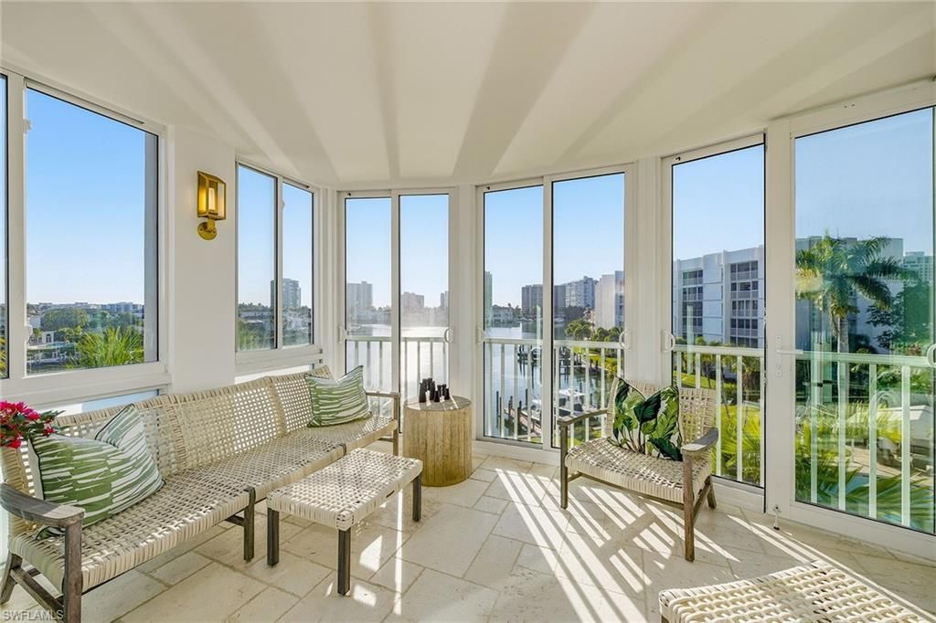 400 Park Shore Dr, Unit 400, Naples, FL 34103 Photo