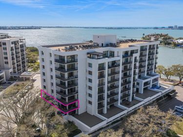 8 BELLEVIEW BOULEVARD, Unit 203, BELLEAIR, FL 33756