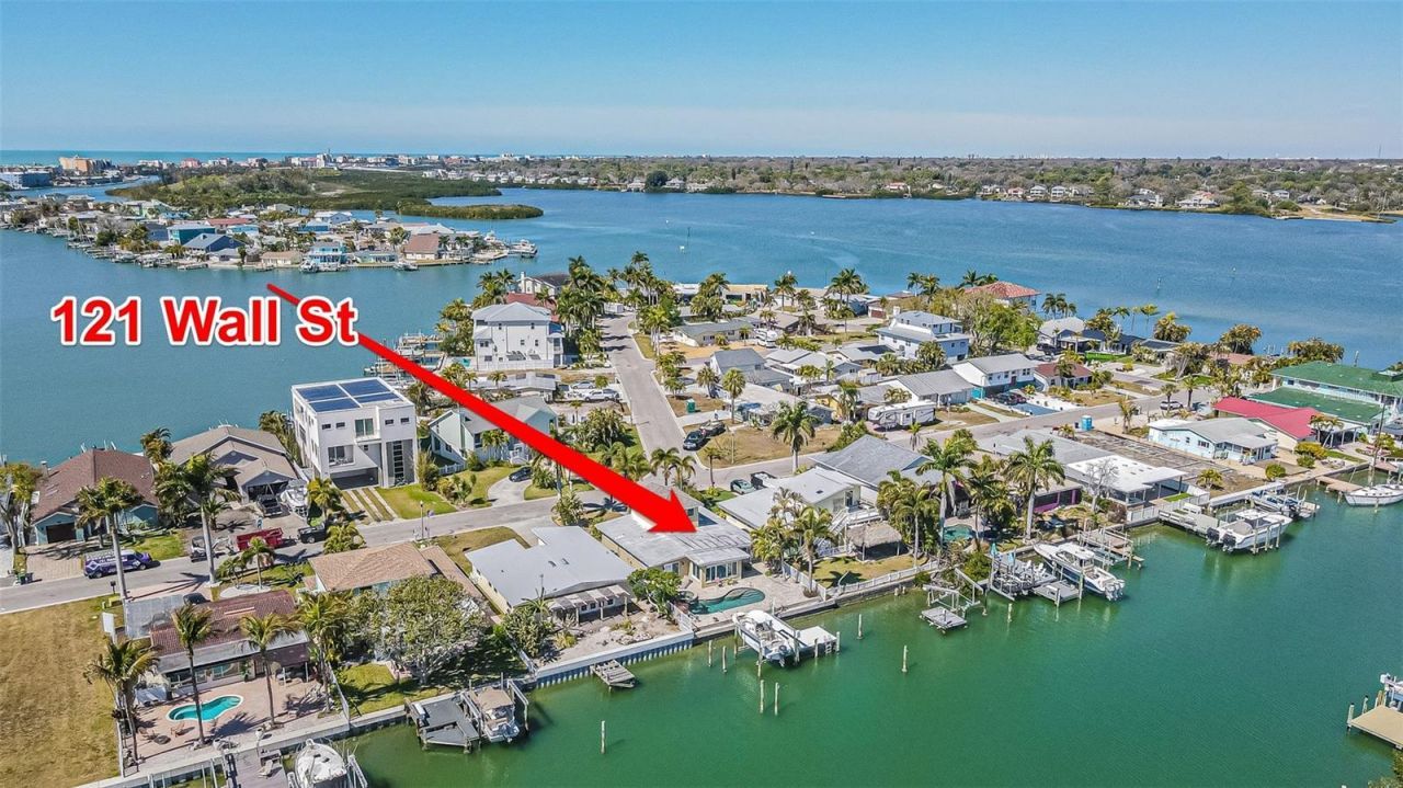 121 Wall Street, Redington Shores, FL 33708 Photo