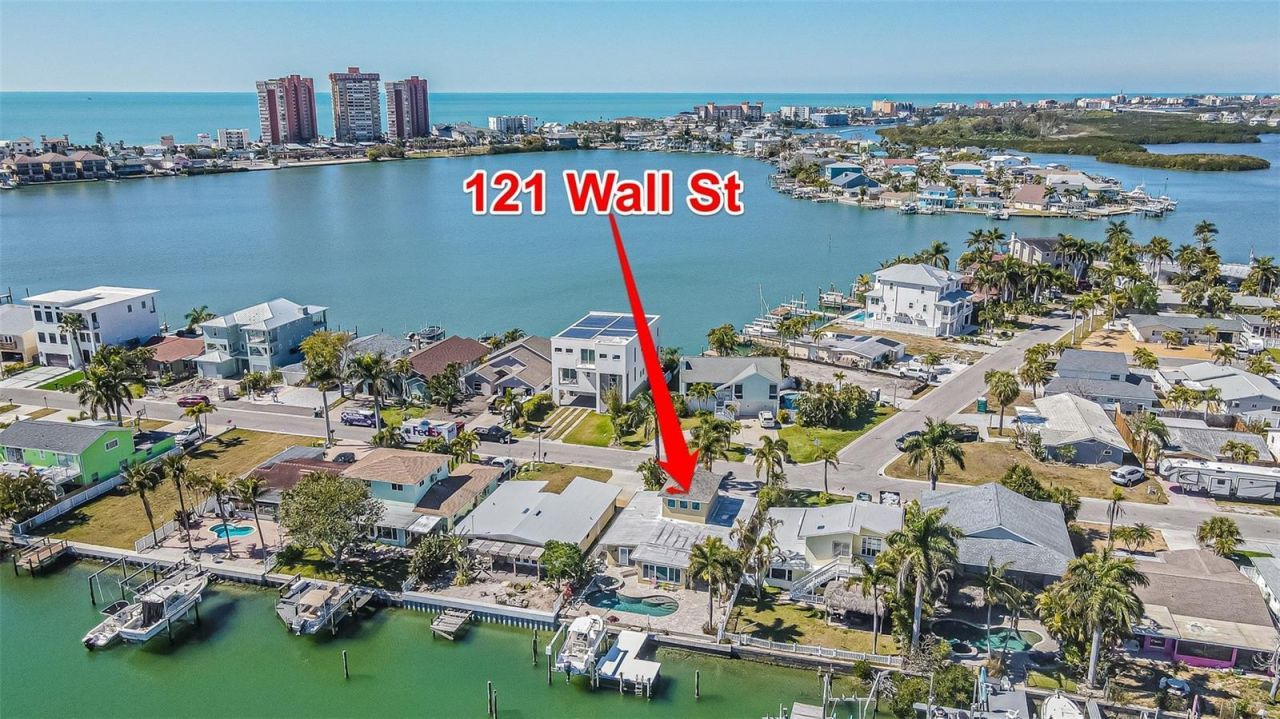 121 Wall Street, Redington Shores, FL 33708 Photo