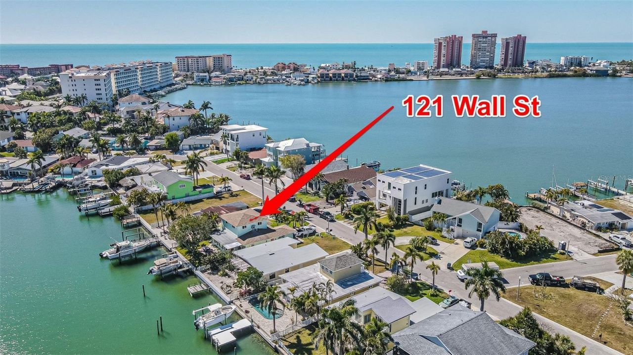 121 Wall Street, Redington Shores, FL 33708 Photo