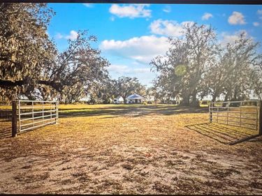 8423 NW PINE LEVEL STREET , ARCADIA, FL 34266