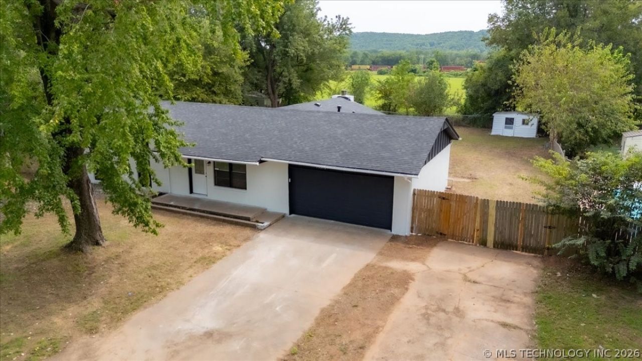 14510 Mockingbird Lane, Sand Springs, OK 74063 Main Photo