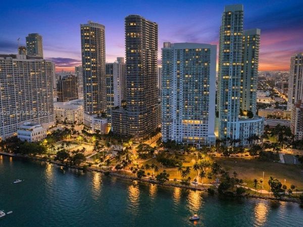 1750 N Bayshore Dr, Unit 2510, Miami, FL 33132