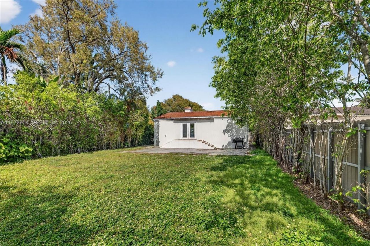 620 SW 27th Rd , Miami, FL 33129 Photo