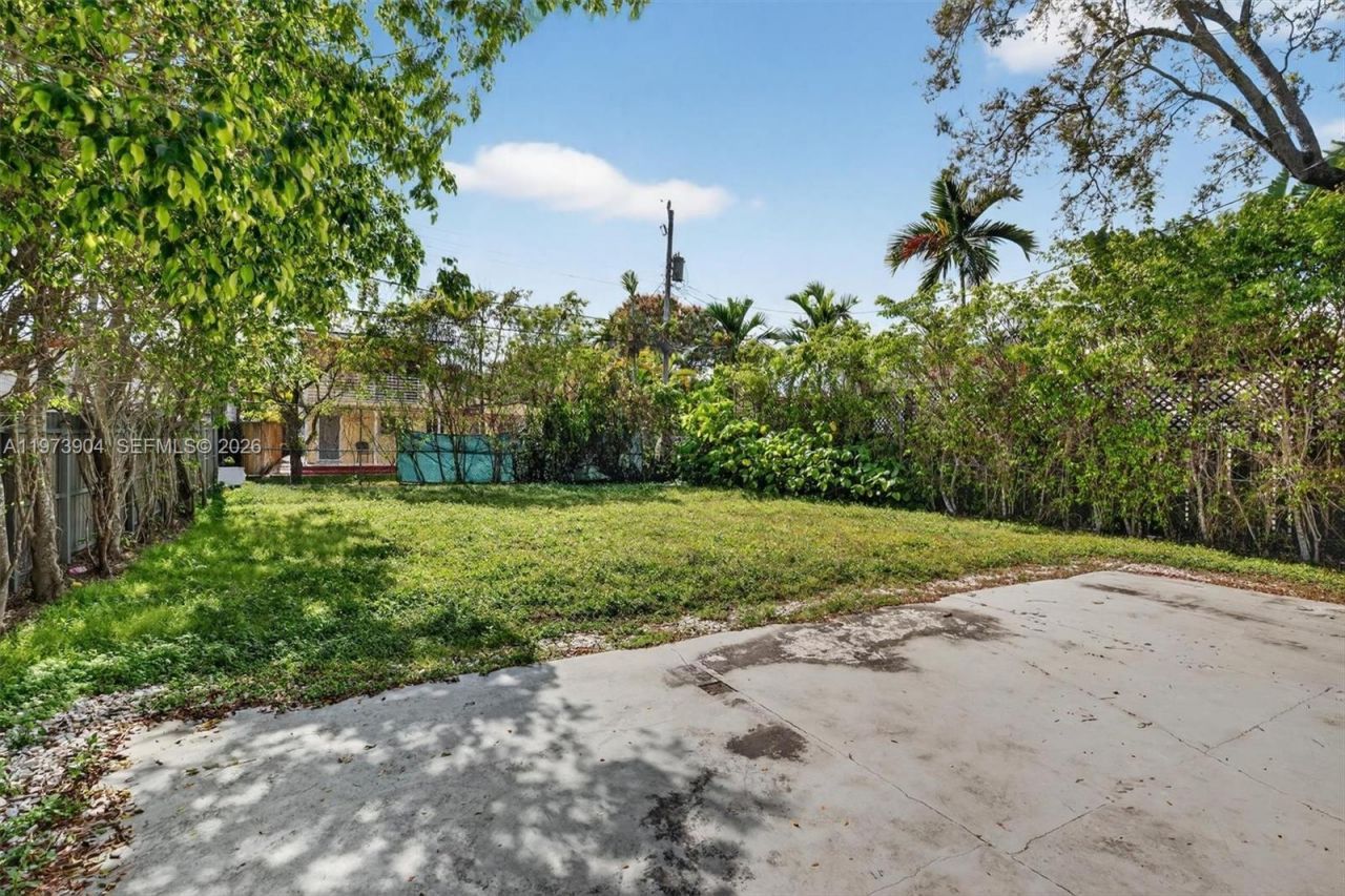 620 SW 27th Rd , Miami, FL 33129 Photo