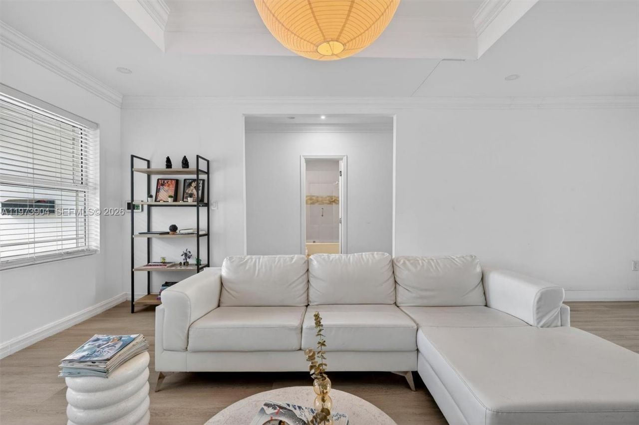 620 SW 27th Rd , Miami, FL 33129 Photo