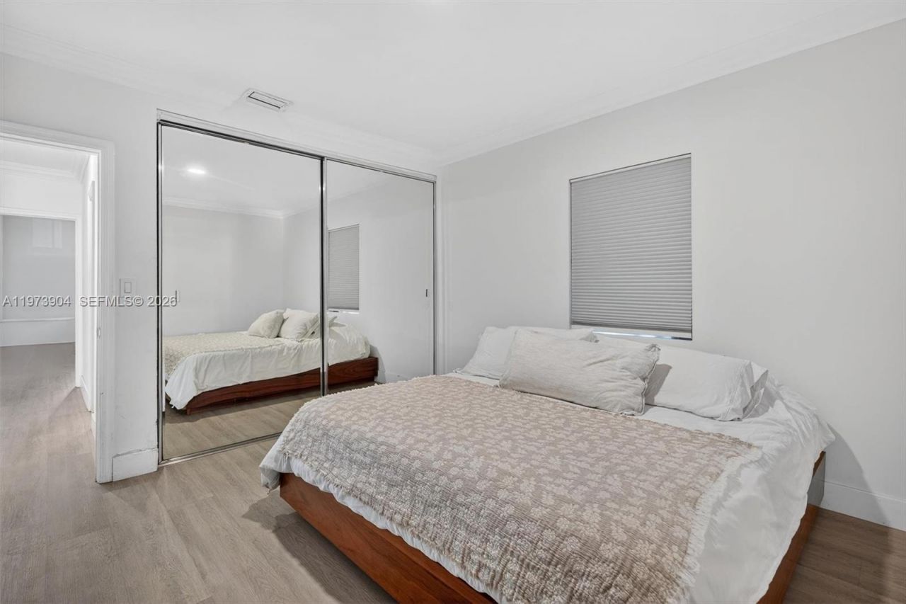 620 SW 27th Rd , Miami, FL 33129 Photo