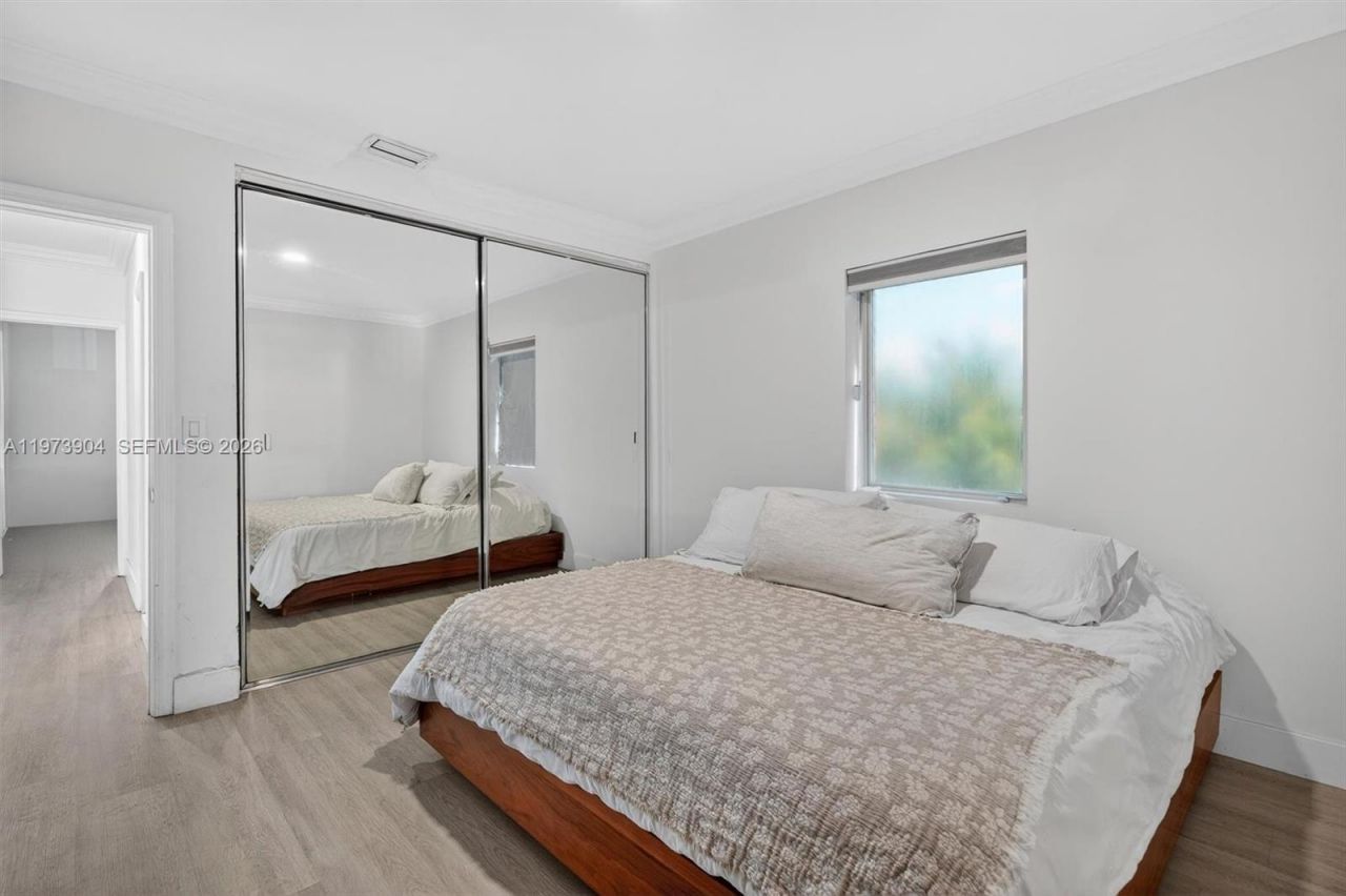 620 SW 27th Rd , Miami, FL 33129 Photo